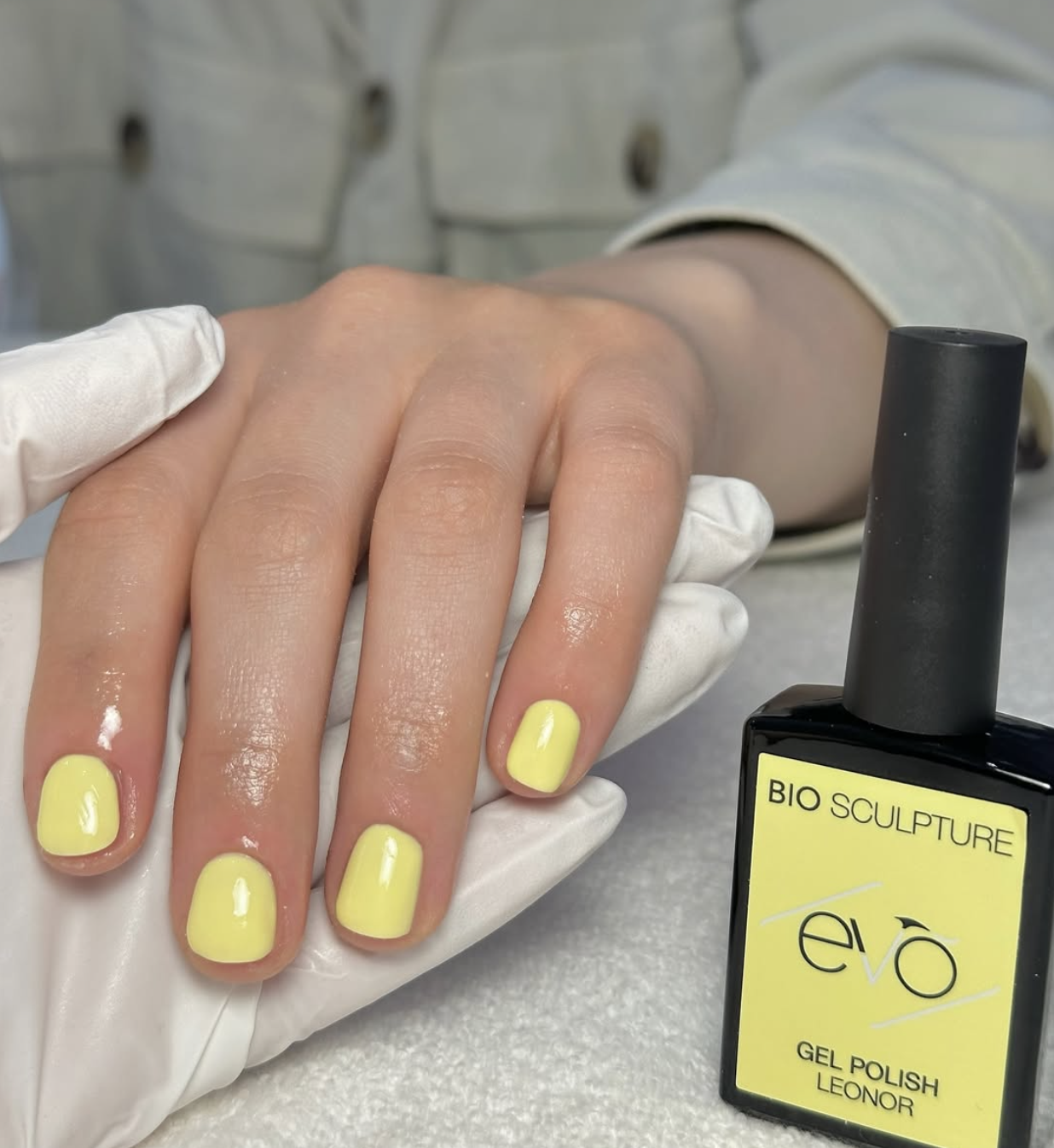 Precision nail work from KJ Academy graduate